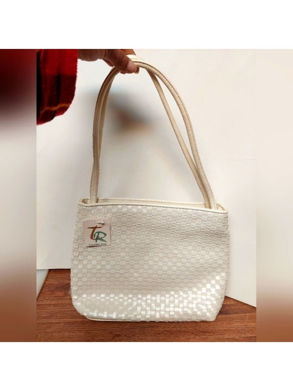 Vintage* Tannery Row Pearl White Vinyl? Basket Weave Bag